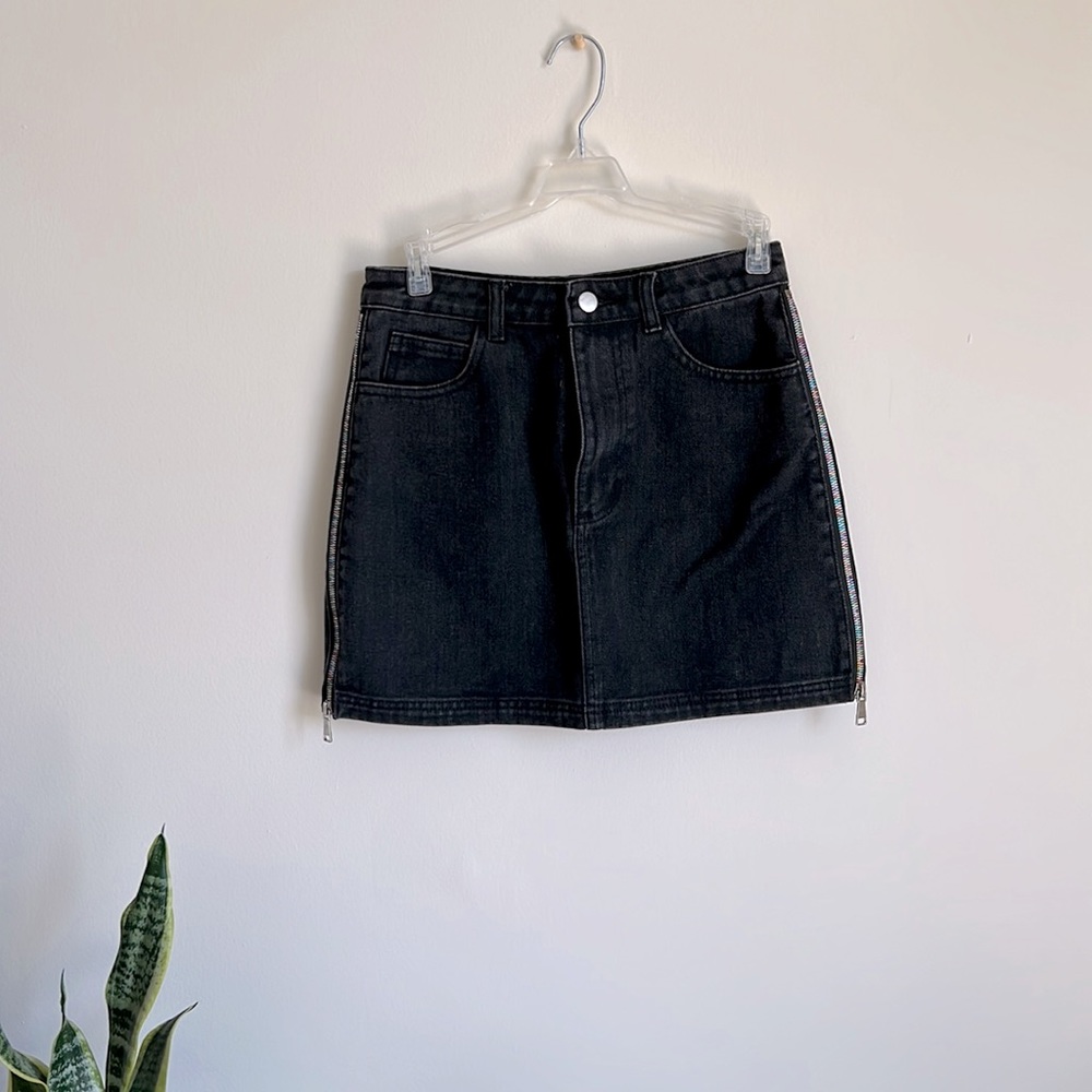 Rainbow Zipper Denim Skirt 🌈